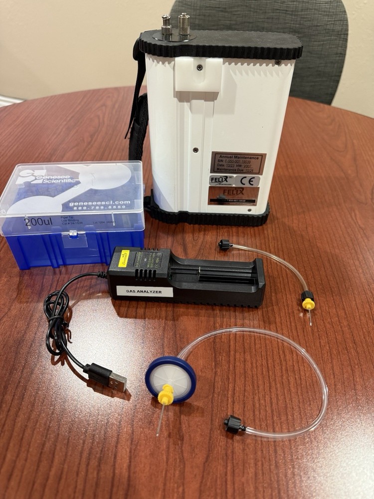 Felix Instruments F-950 Three Gas Analyzer