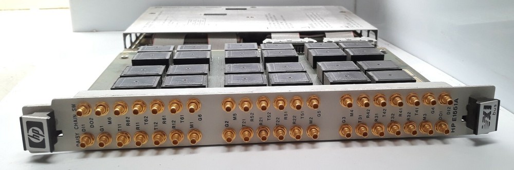 HP E1551A  12 Channel 75 Ohm Daisy Chain Switch VXI C-Size
