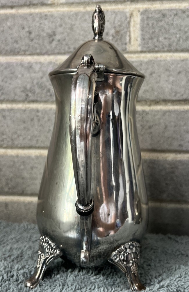 Oneida Silver Plate 2 Piece Teapot + Creamer