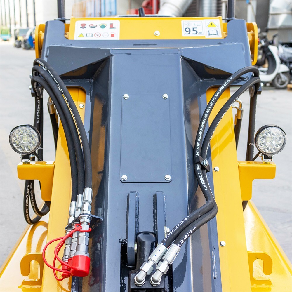 New Mini Skid Steer Loader Wheel Type Riding Skid Machine