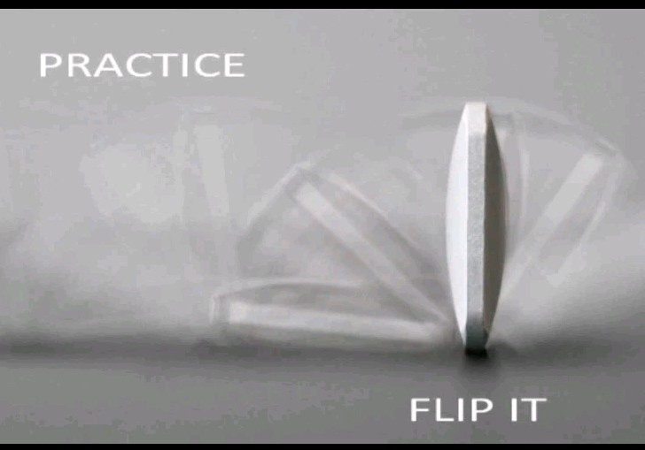 Hand Fidget Desk Spinning Toy Stress Relieve Flip Toy Stainless Steel Fingertip