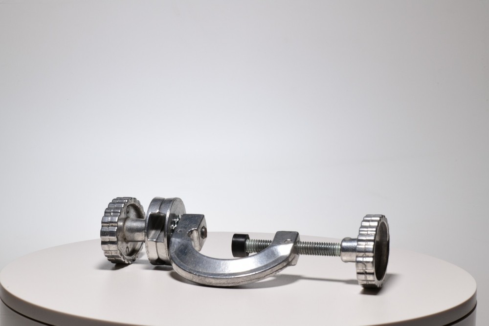 Larson Reflectasol Light Stand Clamp to Square Flash bracket set