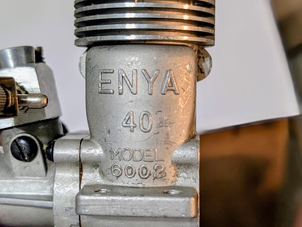 ENYA .40 R/C ENGINE, MODEL 6002, GRREAT COMPRESSION, GRREAT CONDITION