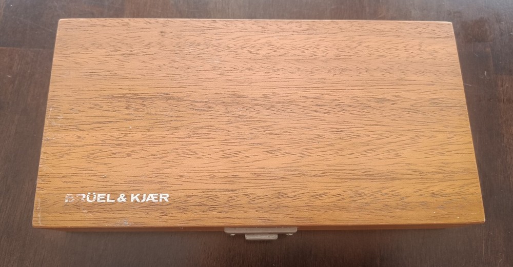 Bruel & Kjaer Type 2618 1/4 mic preamplifier