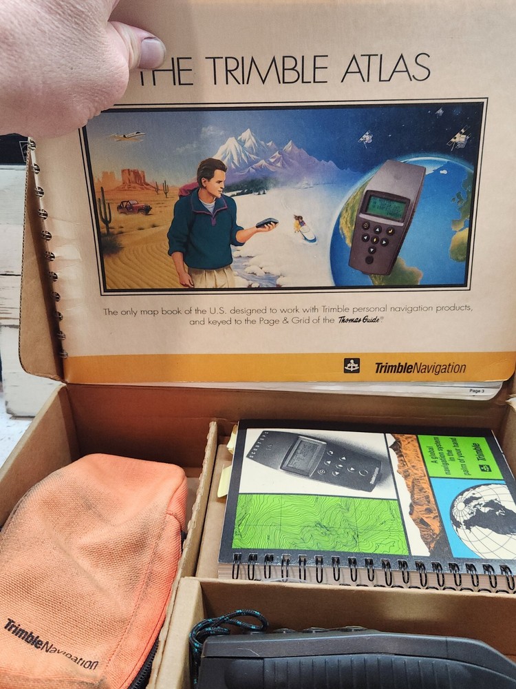 Trimble Navigation 17319 Scout Master GPS With Case Box User Manual