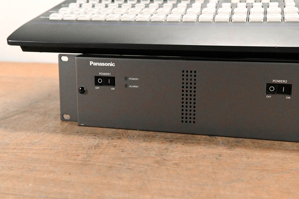 Panasonic AV-HS450 Multi-Format HD/SD 1 M/E Live Switcher CG01SYV