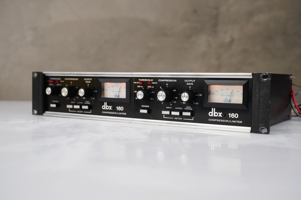 dbx 160VU Compressor Limiter Stereo Pair #59108