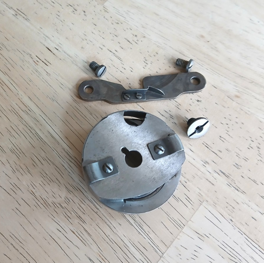 Original Singer 201-2 Sewing Machine Bobbin Case Hook Assembly Position Bracket