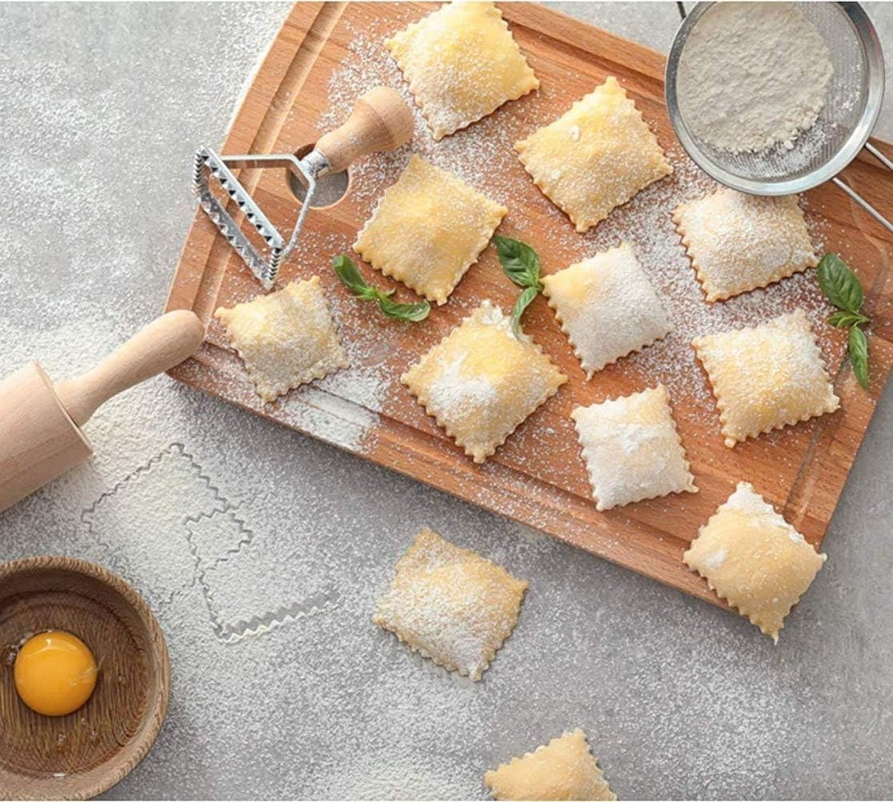 Manual Ravioli Maker Kit: Round, Square & Roller Wheel for Authentic Pasta
