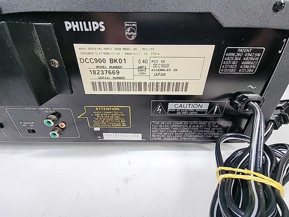 Philips DCC900 BK01 Digital Compact Cassette Recorder