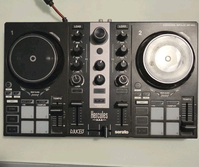 Djcontrol Inpulse 200 MK2 - Ideal DJ Controller for Learning to Mix - Software