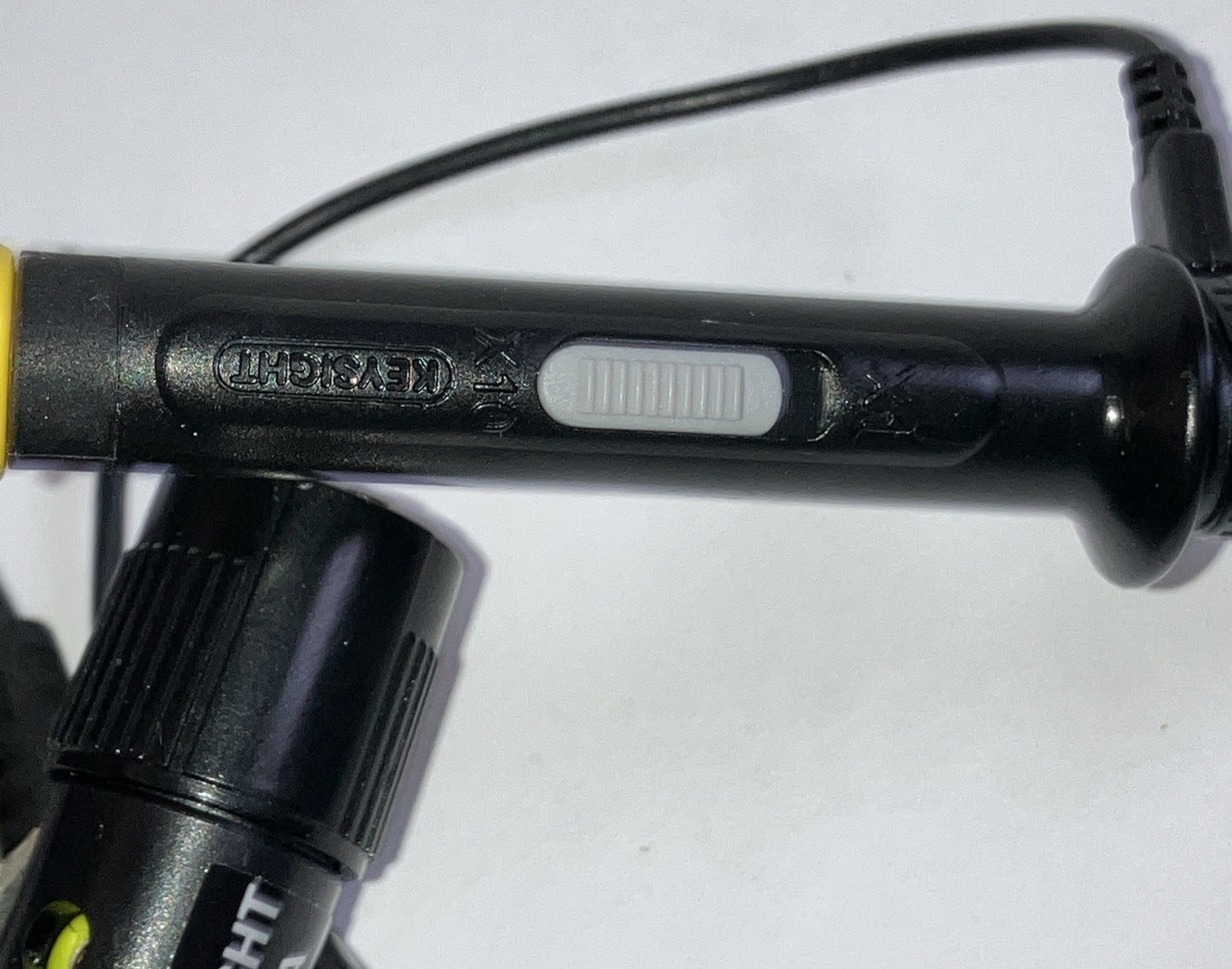 Keysight N2140A Passive Oscilloscope Probes 200 MHz, One Pair +