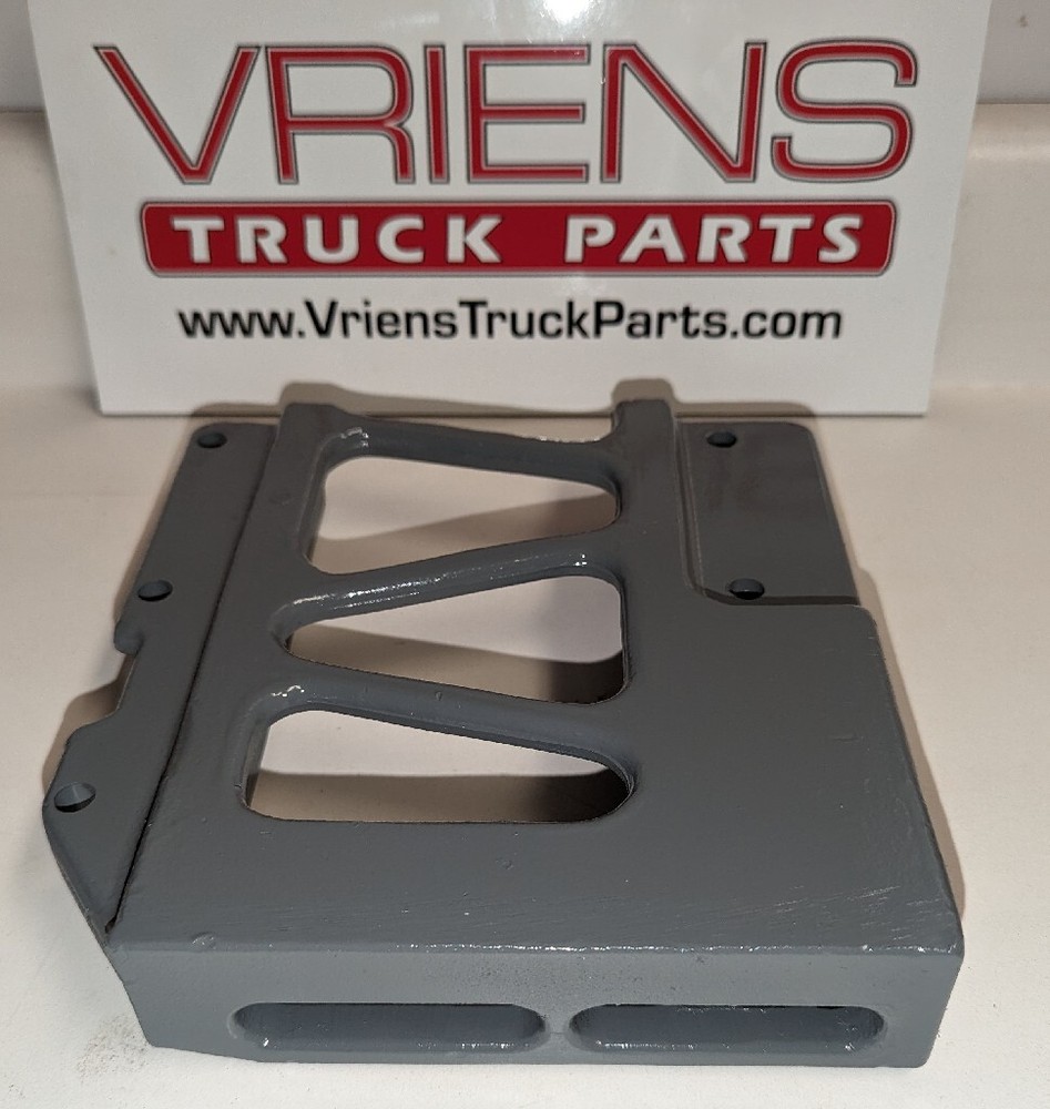 PETERBILT 379 PIVOT-UPPER HOOD 13-04286R