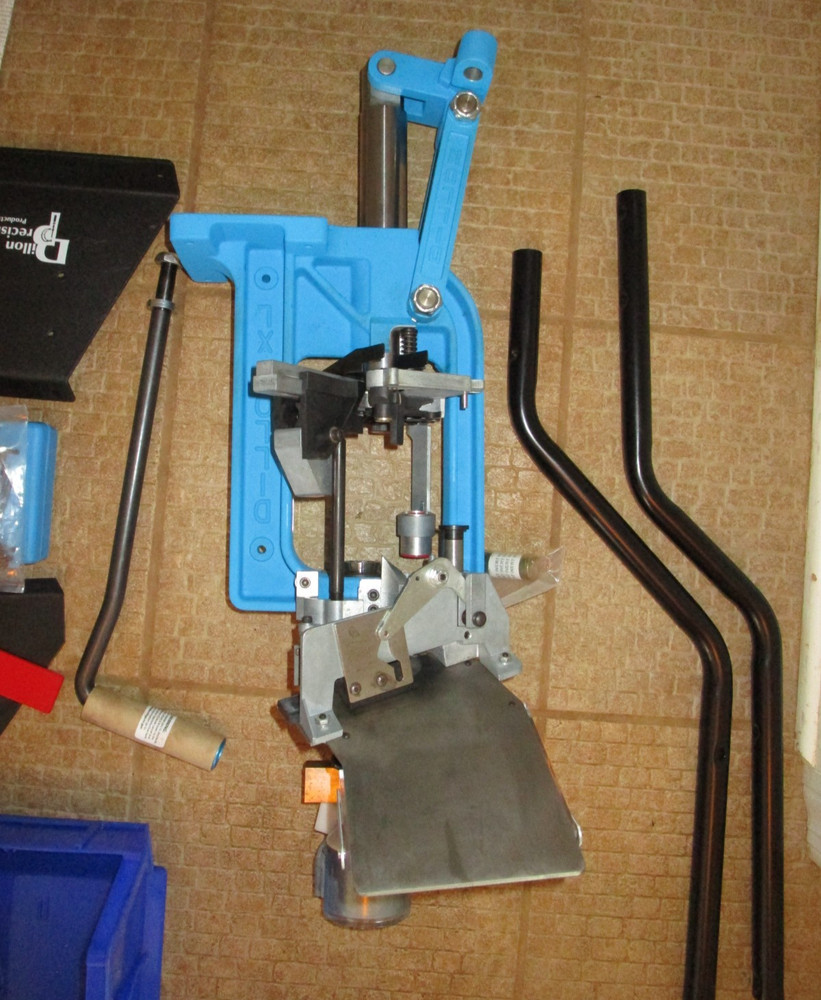 Dillon Precision SL900 12 Gauge Progressive Reloader New, Never Assembled