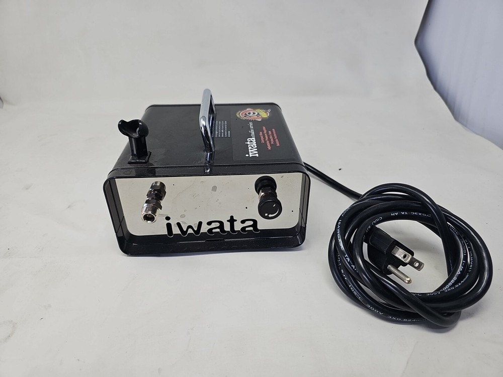 Iwata Spray Gun Is-35