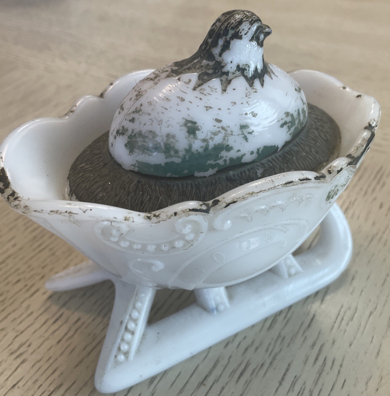 Antique RARE Westmoreland Chick in Egg On Sleigh Milk Glass 100+ Yrs Old!