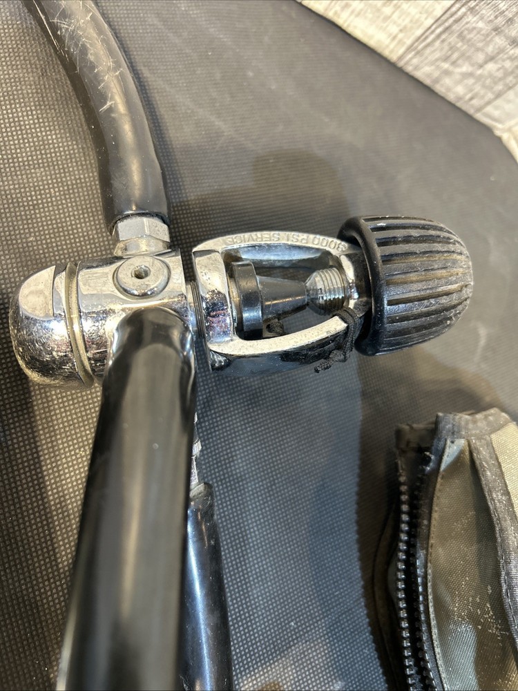 US Divers AquaLung Regular Set W/dive Comp*As Is-Not Tested*