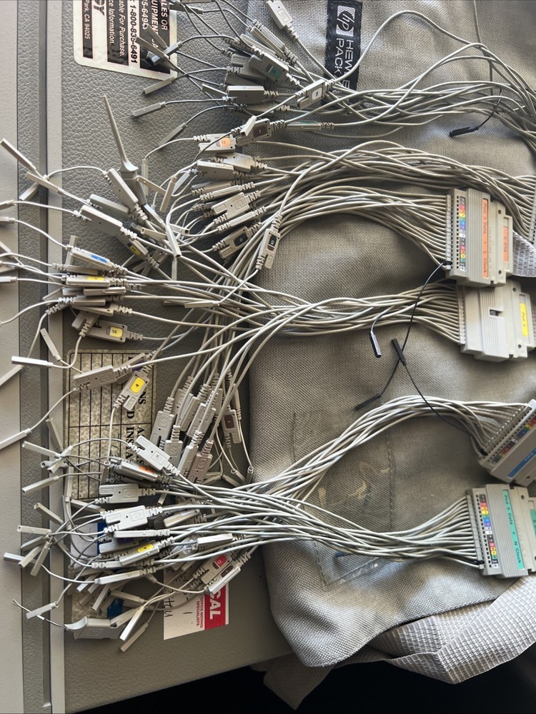 Agilen 16500A Logic Analysis system mainframe