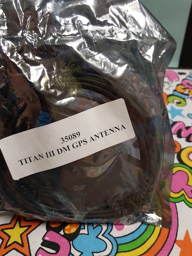 Titan 3 High DM Performance Active GPS Antenna & Cable 35089