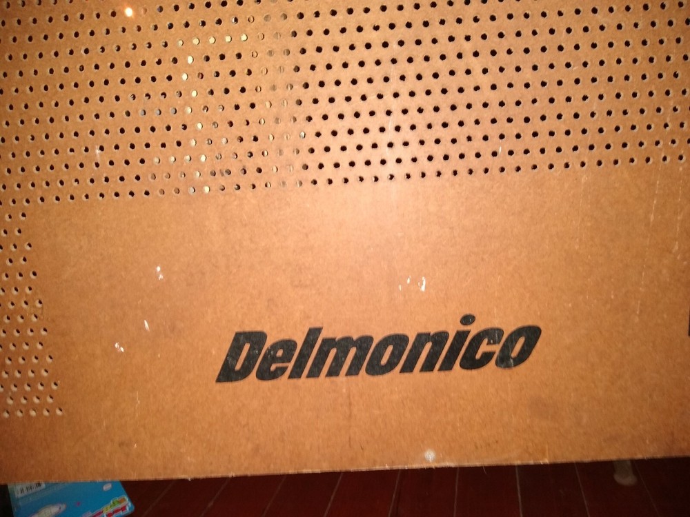 Delmonico stereo vintage