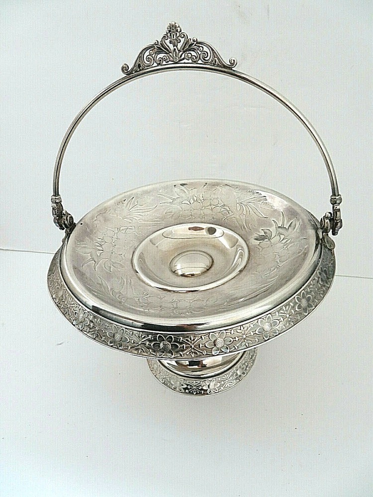 Simpson, Hall, Miller Quadruple Silver Plate Ornate Bride's Basket