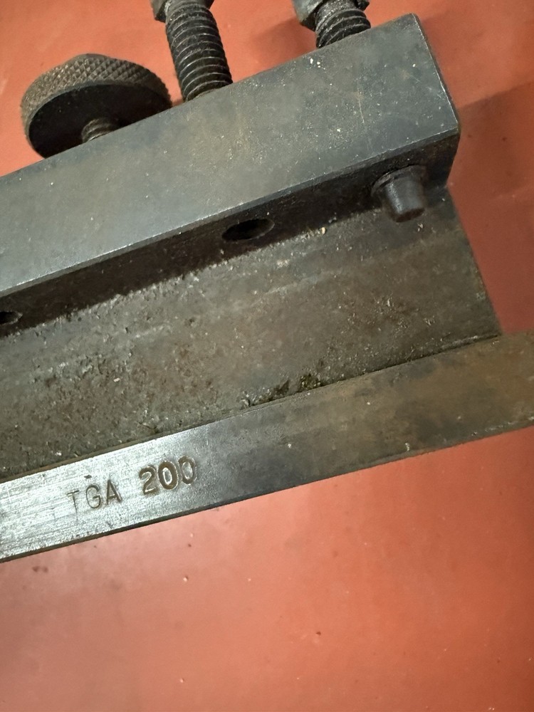 Dickson Quick Change Tool Post Holder TGA-200 / T3