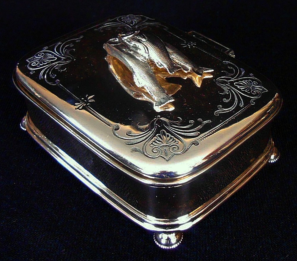 A solid silver sardine serving receptacle, with cast silver fish, Boston, Mass c