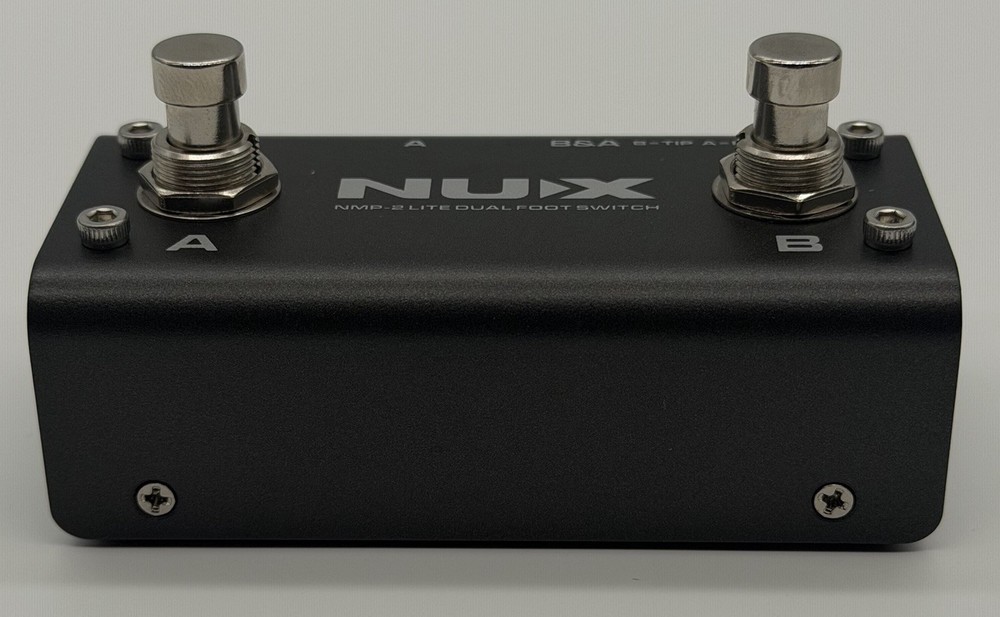 NUX Loop Core Deluxe Bundle Dual Foot Switch