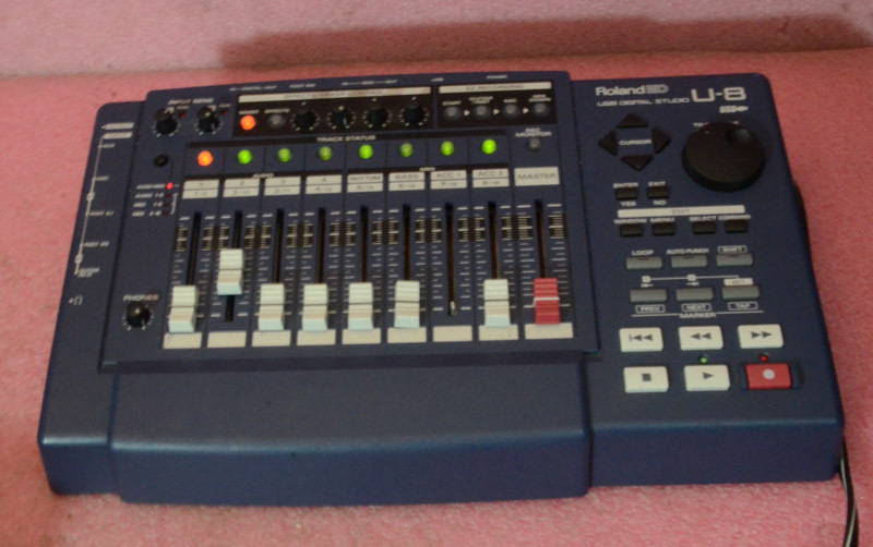 Roland ED USB Digital Studio U-8.
