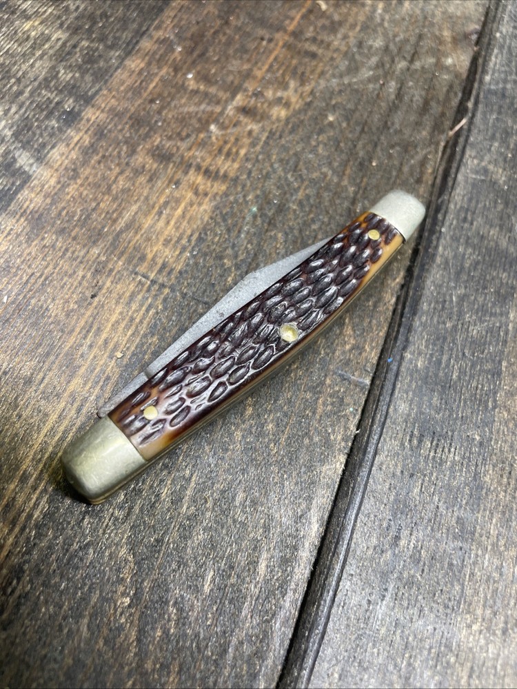 Vintage Schrade 233 Pocket Knife