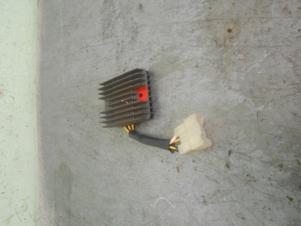 kawasaki  zx9c   reg/rectifier