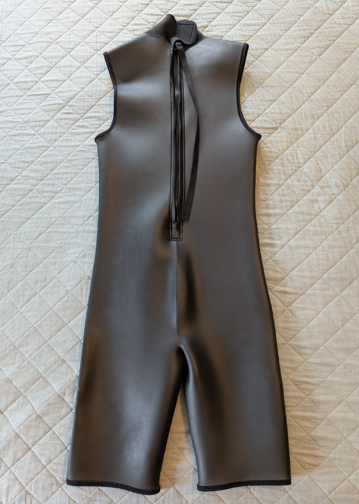 Performance Medium Wetsuit Dive Surf Black Sleeveless Shorty Front Zip