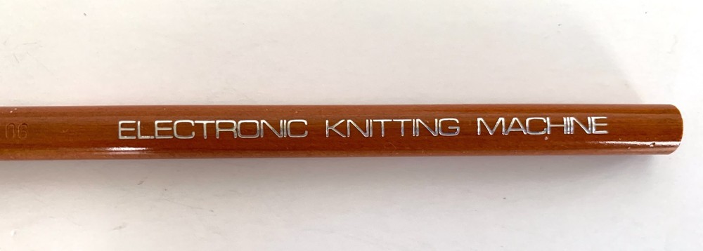 Electronic Knitting Machine Design Pencil 1 Star