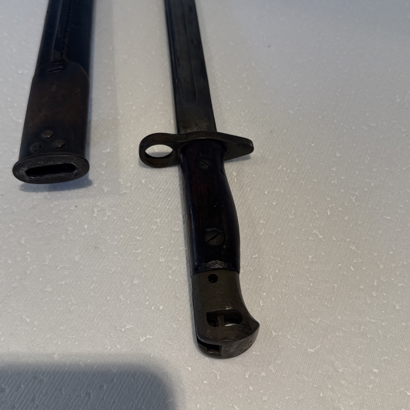 #13-8 WWI P1907 BRITISH SANDERSON ENFIELD RIFLE BAYONET 1917 SCABBARD 1907