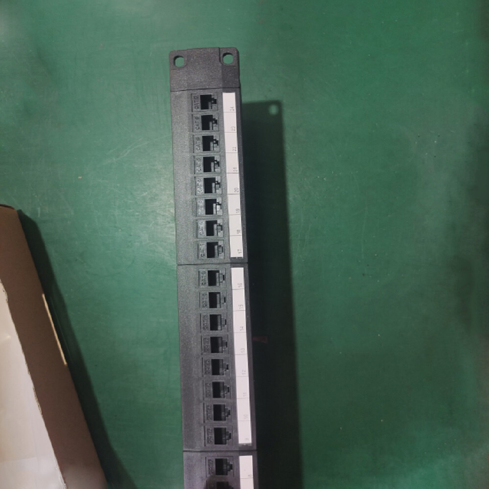 Pass Through Patch Panel 24 Ports Cat6 RJ45 19" Rack Mount Punch Down Keystone