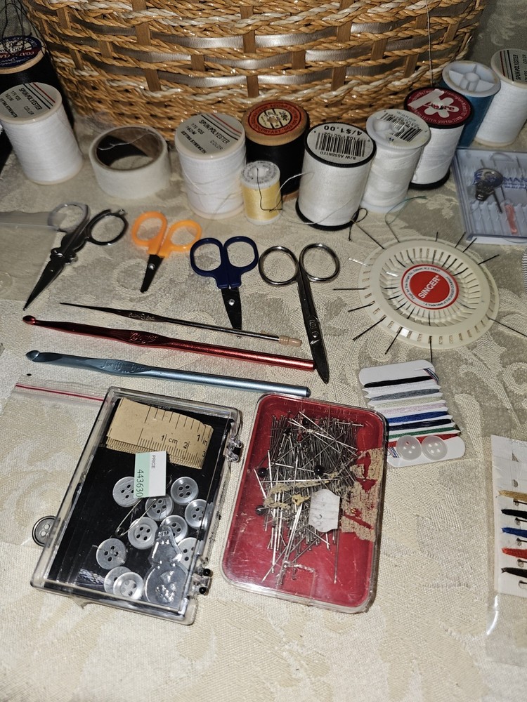 Dritz Wicker Woven Sewing Basket With Needles, Thread, Scissors And More