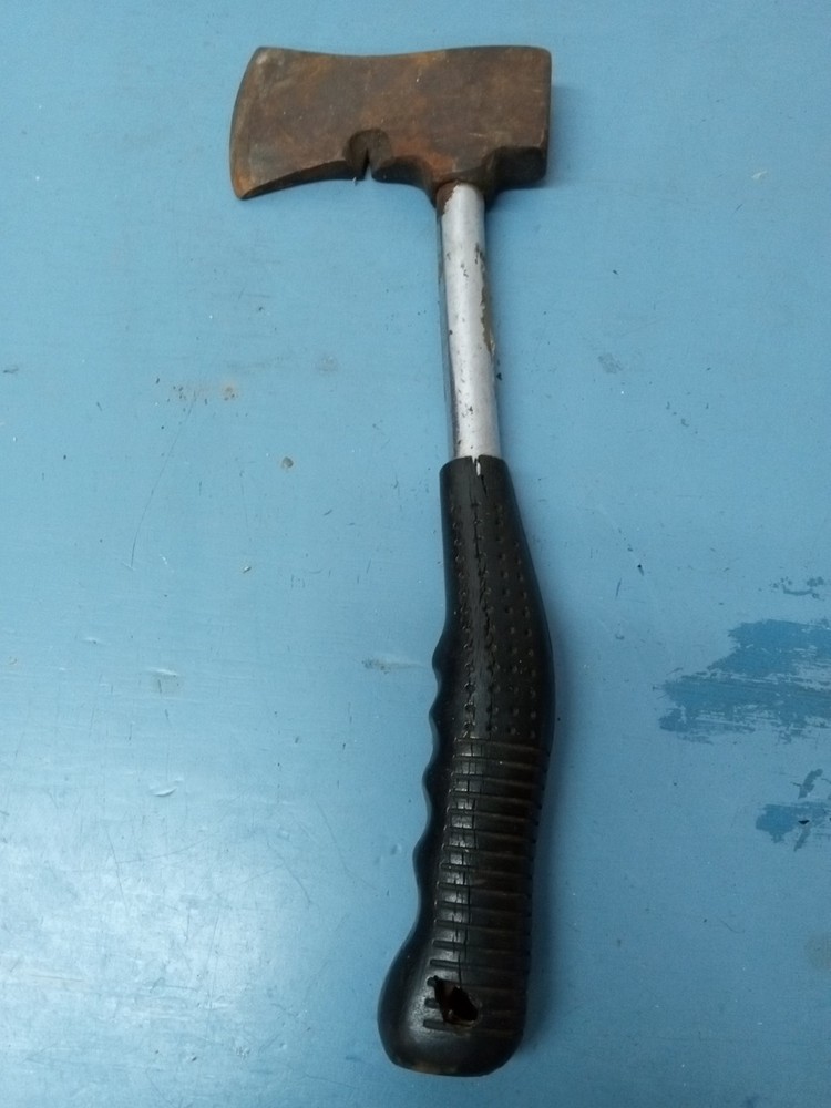 Unbranded Hatchet (LL)