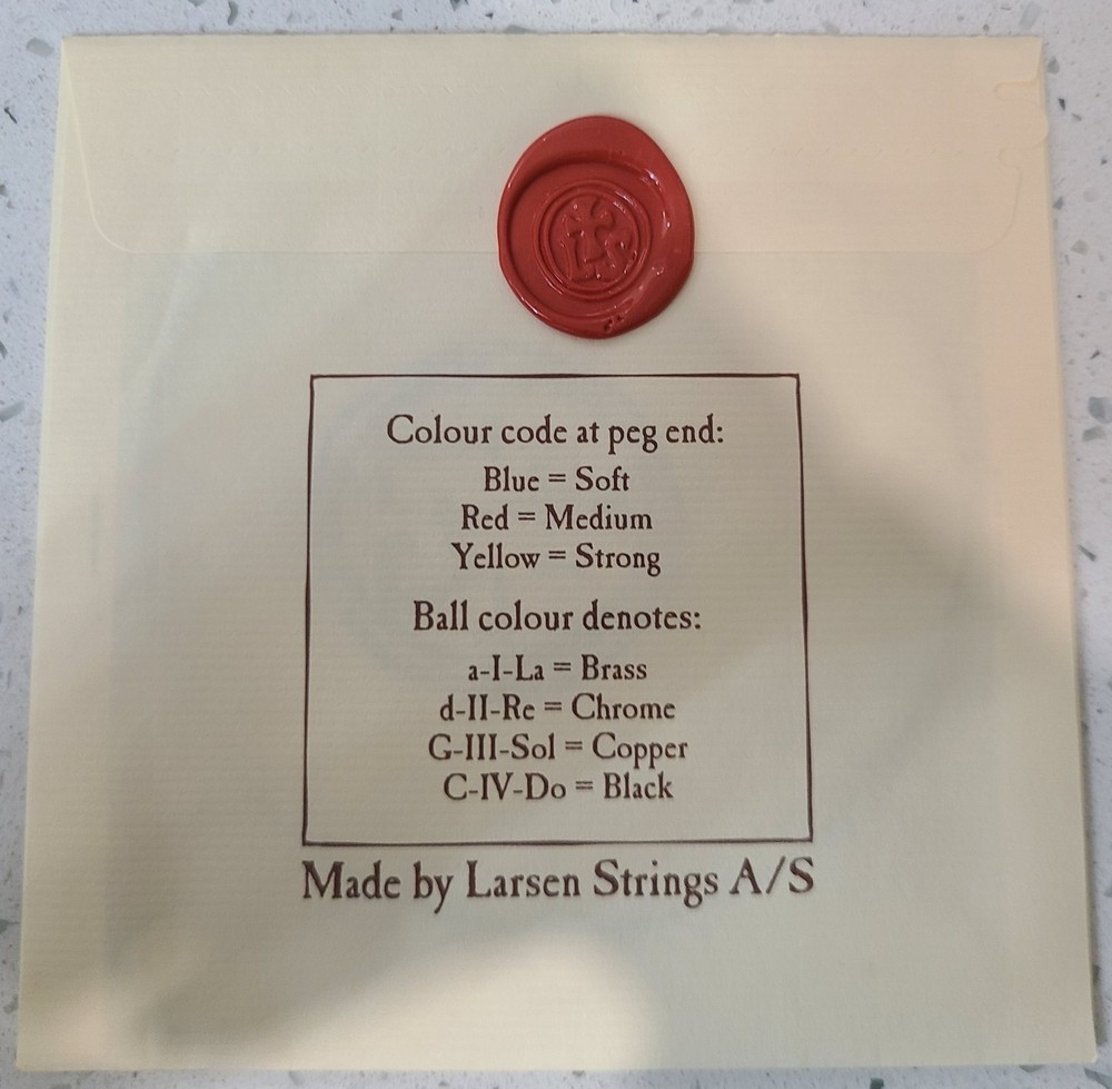 Larsen Strings Soloist Edition Cello A String 4/4 Size, Medium Steel, Ball End