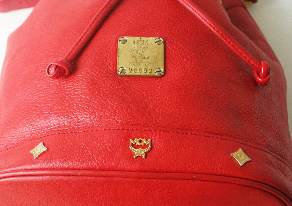Vintage MCM Leather Drawstring Shoulder Cross handbag Red authentic