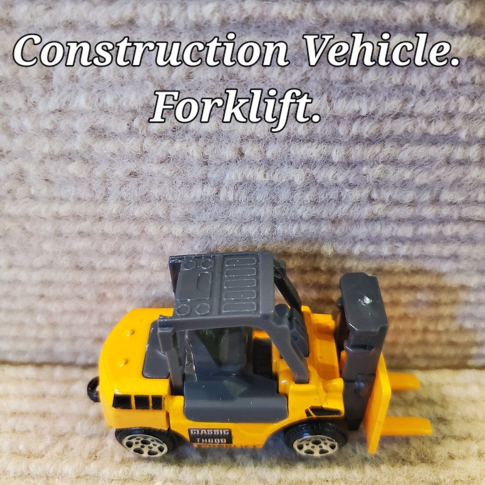 Construction Vehicle. Forklift. Loose.