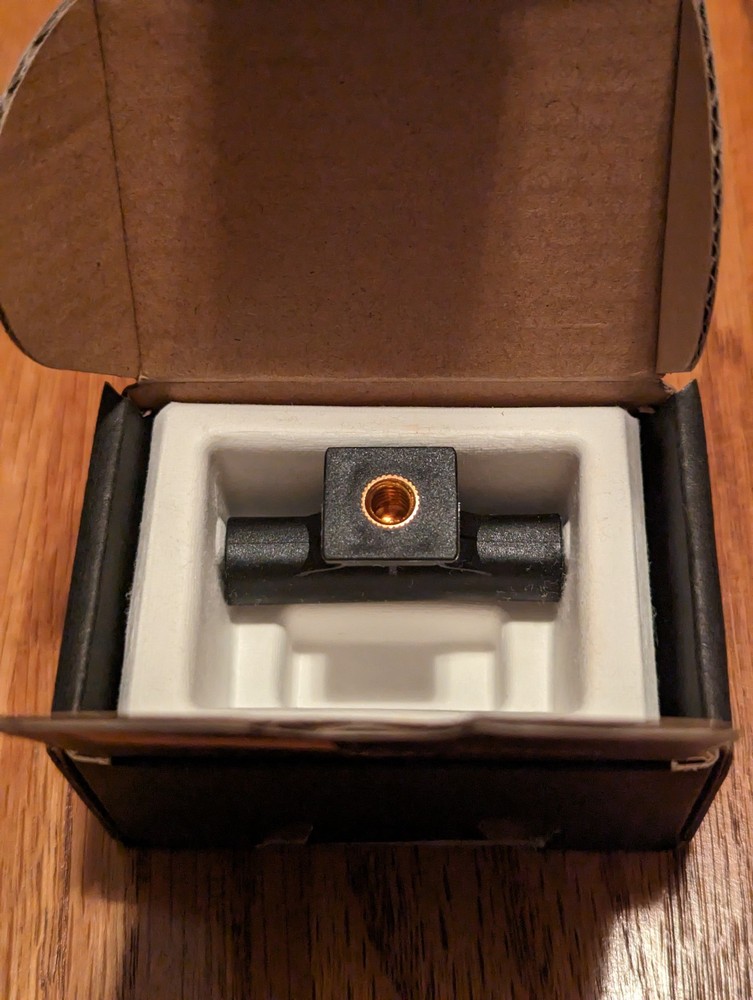 BIGSOFTI ONE: A Portable Soft-Light With Two Mounting Accessories -- New