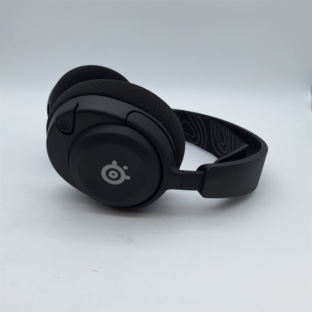 SteelSeries Arctis Nova 5 Wireless Multi-System Gaming Headset, Black