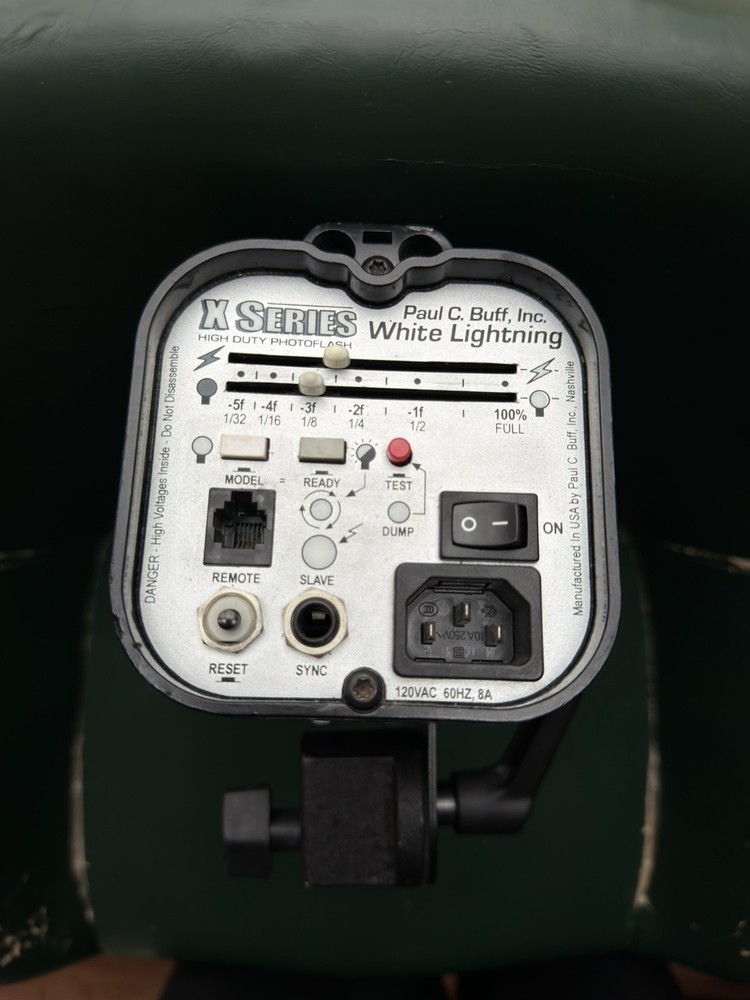 White Lightning X800 Monolight Studio Flash tested working