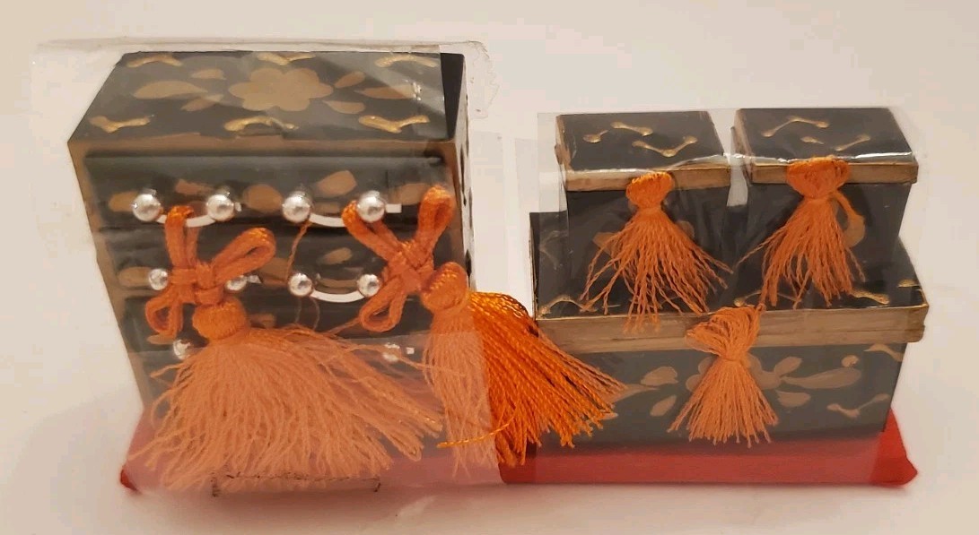 Japanese Hina Wooden Lacquer Tansu Mini Furniture Festival Cart