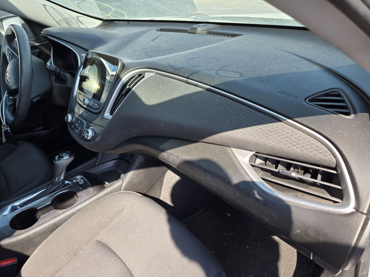 2019-2024 Chevy Malibu Front Dash Mounted Display