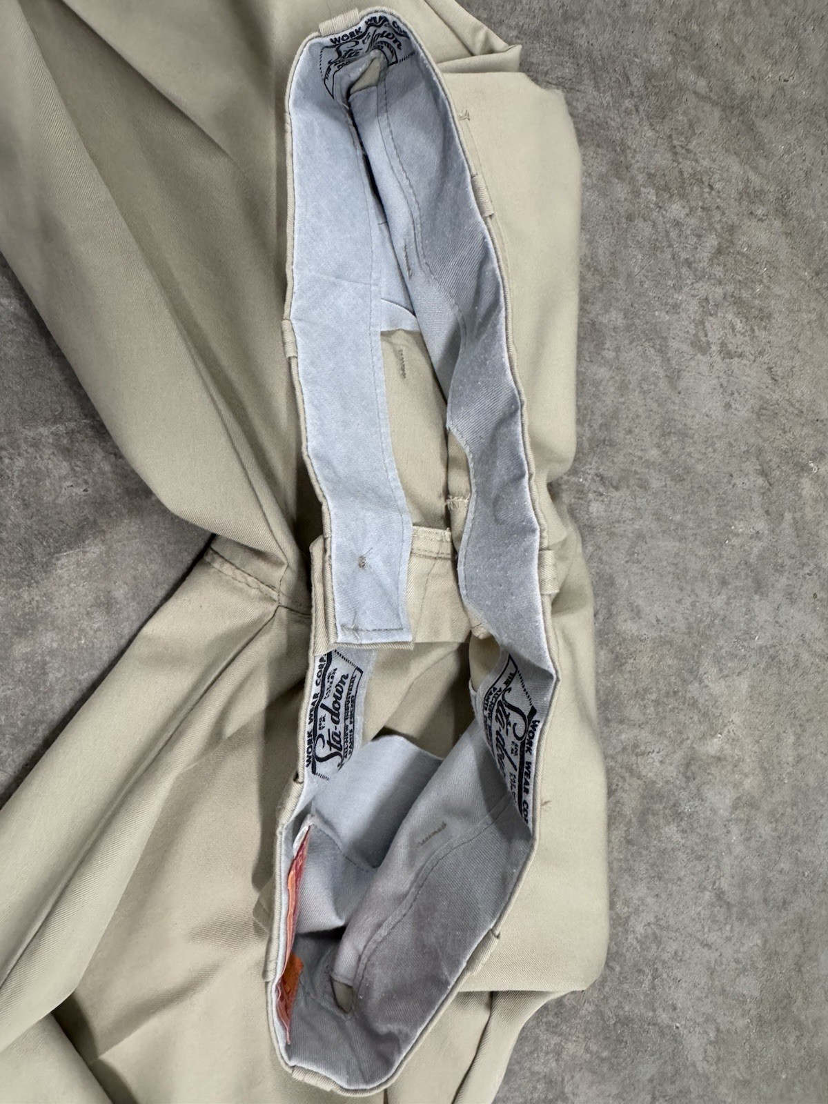 Vintage 1960s 1970s Workwear Slacks Trousers Men 35x30 Tan Sta-Prest Pants NEW