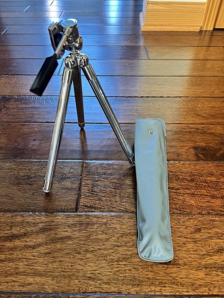 Vintage Sunset Chrome Telescoping Camera Stand with Case