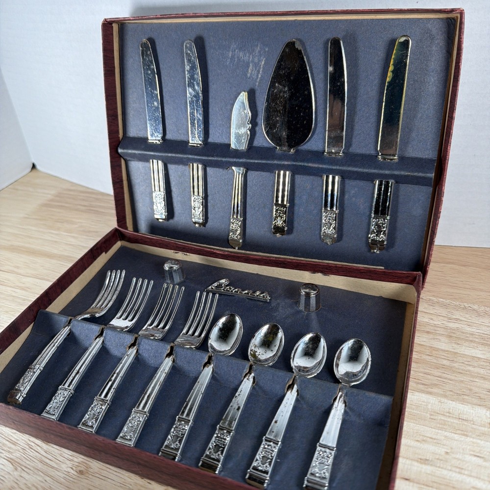 Banner Metaltone Junior Tableware SILVER COLOR Flatware Set Boxed Flatware