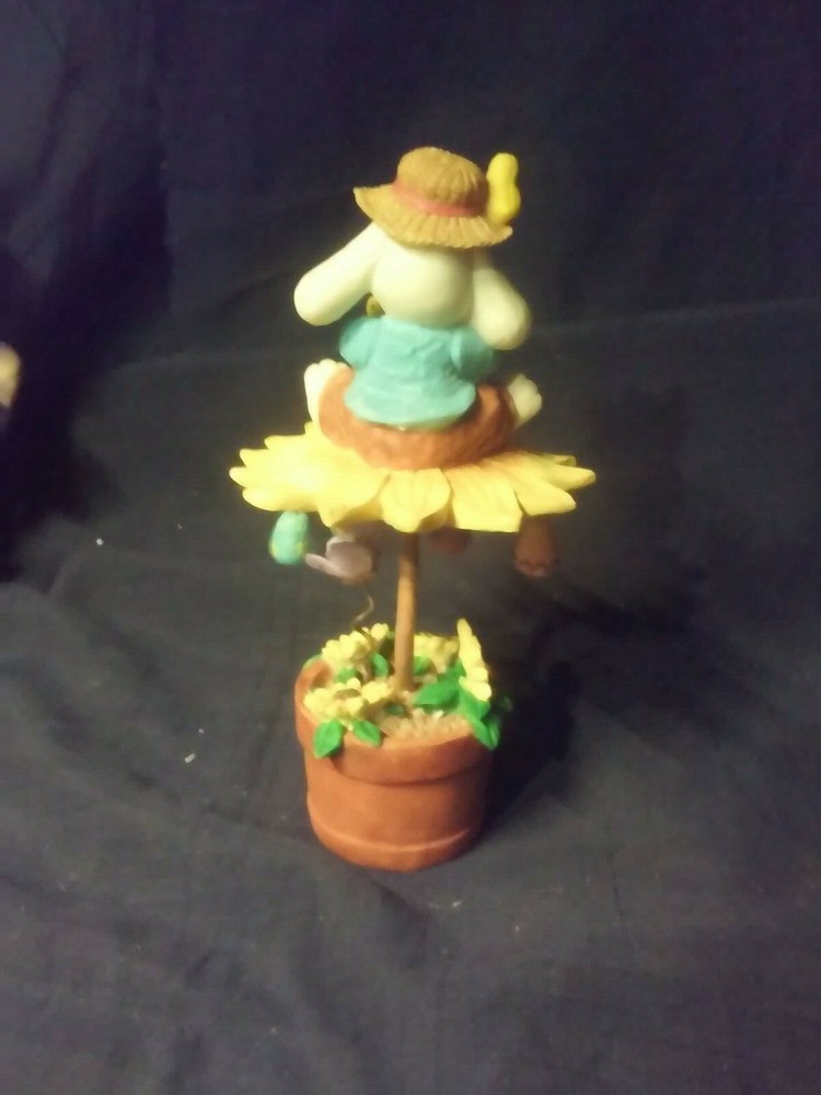 Easter bunny decoration
