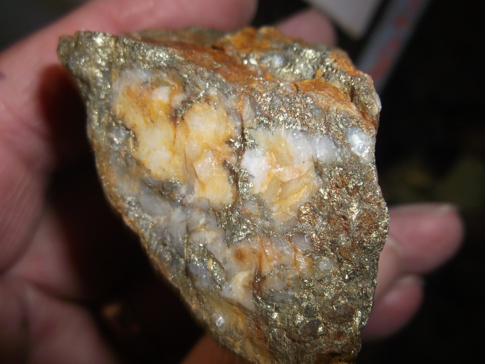 gold silver copper ore, 130 grams samples ,ore high grade .